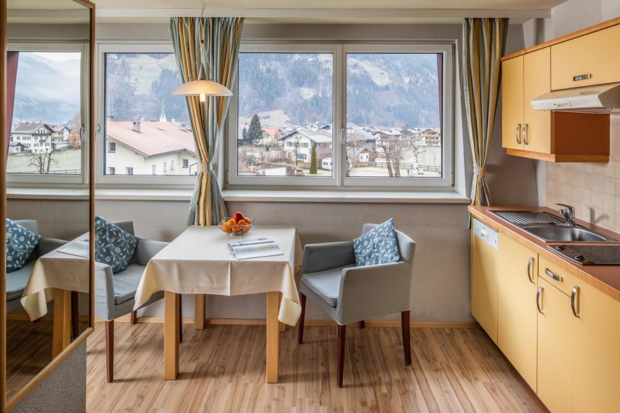 Apparthaus & Chalets Hofer Zell am Ziller Extérieur photo