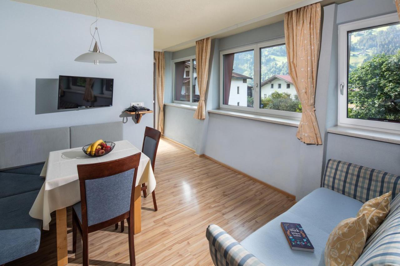 Apparthaus & Chalets Hofer Zell am Ziller Extérieur photo