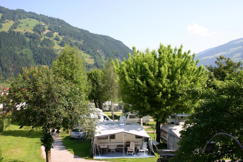 Apparthaus & Chalets Hofer Zell am Ziller Extérieur photo