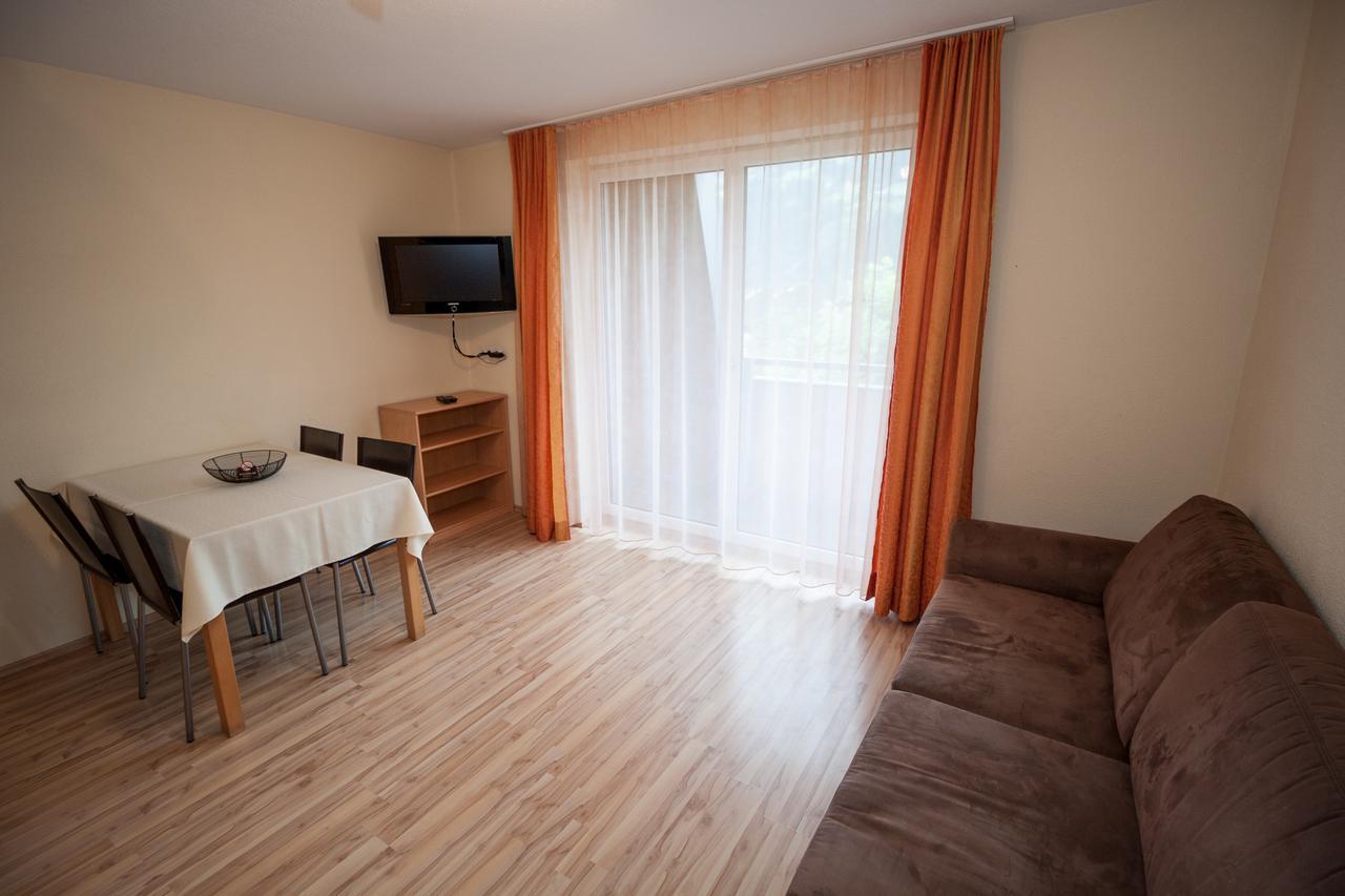 Apparthaus & Chalets Hofer Zell am Ziller Extérieur photo